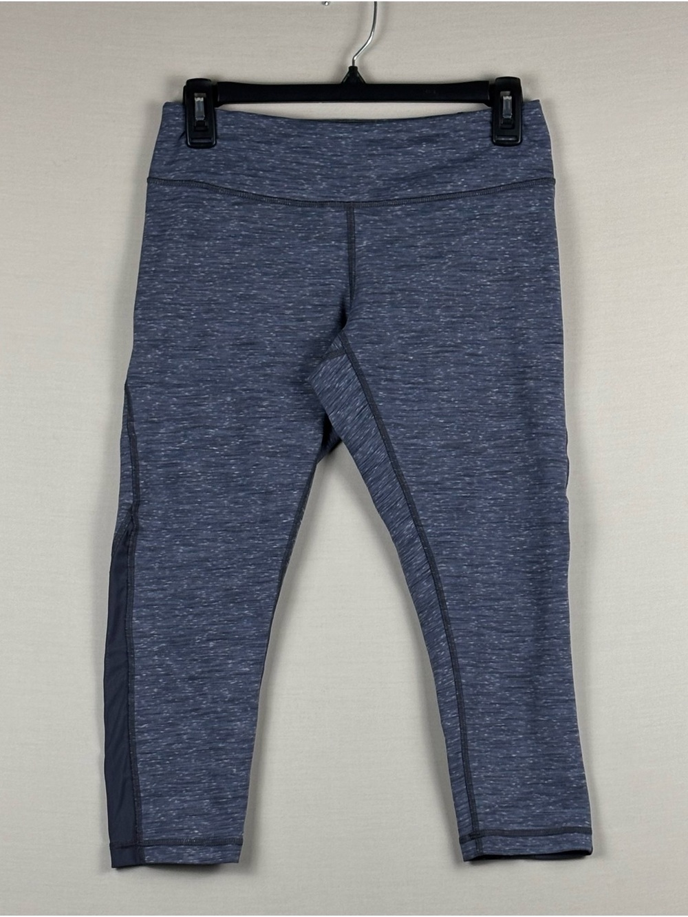 Zella Live In Slim Fit Capri Leggings M Blue Space Dye Zip Pocket Reflective